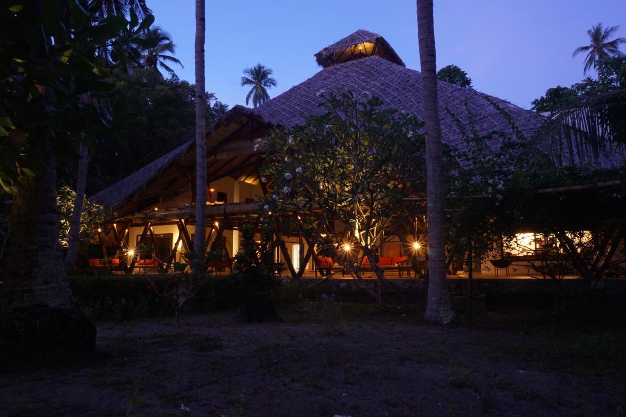 Coral Eye Boutique Resort And Marine Outpost Likupang 외부 사진